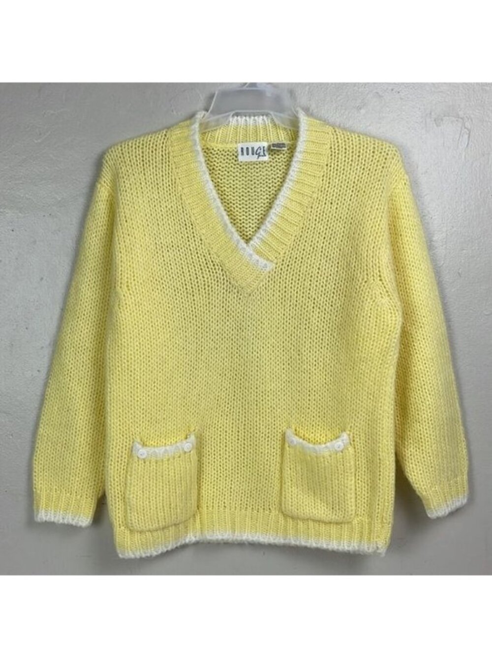 Rouge by Helium Chunky Yellow V-neck Sweater Women's Medium y2k vintage